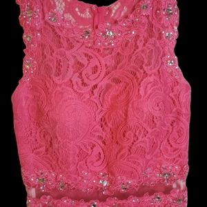 ELEGANT PLUS SIZE EVENING GOWN